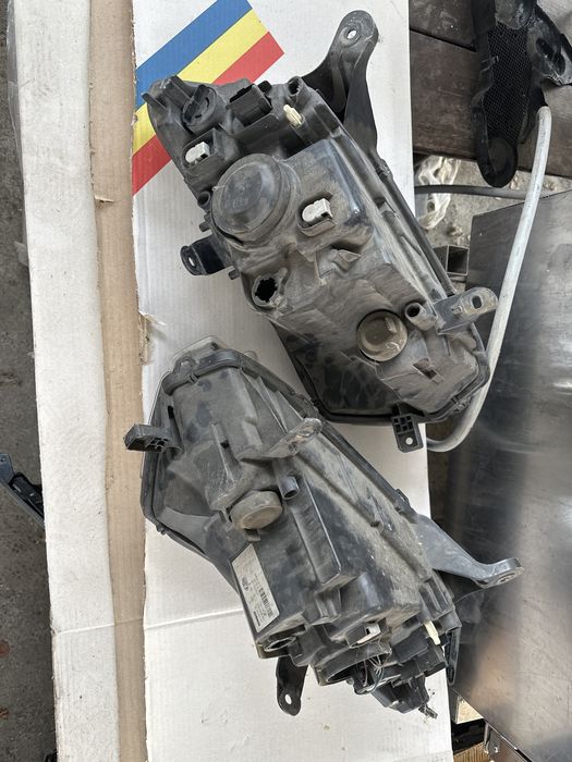 Far dreapta / stanga Dacia Logan 2