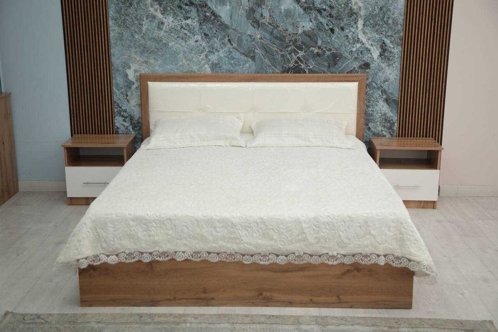 Спальные гарнитуры со склада