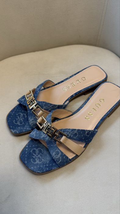 Тапки Guess новые