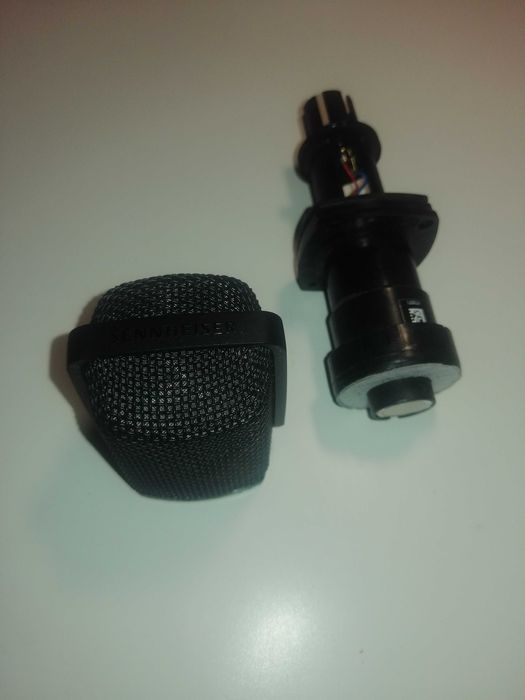 Microfon Sennheiser MD 421 capsula si grila
