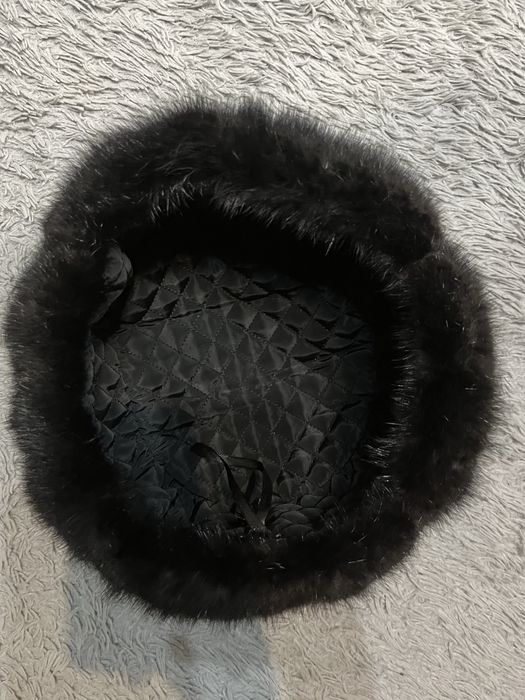 Продам две шапки