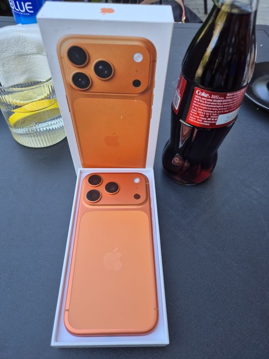 iPhone 17 Pro, Cosmic Orange, 256GB, Model Europa (România) Battery Health 100%, Garanție