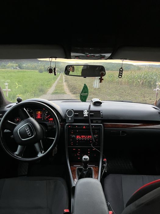 Vând Audi A4 B7 2.0 TDI BLB