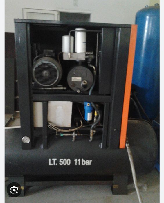 Se vinde compresor cu șurub.(Melc)