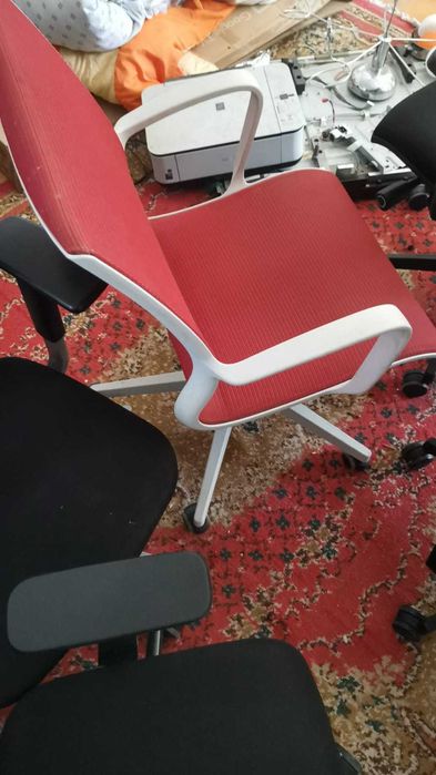 scaun inalt receptie intersthul