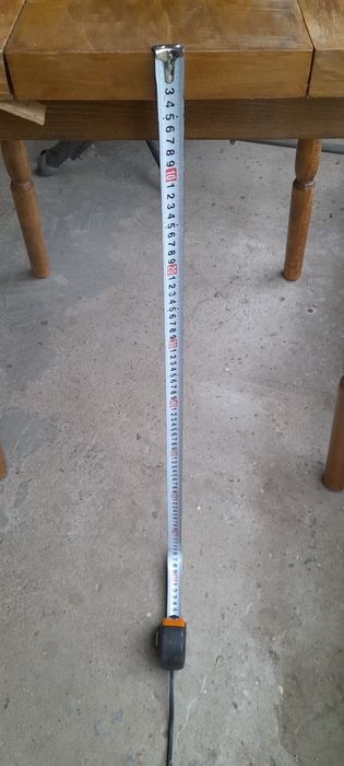 Трапезна маса ръзгаваема