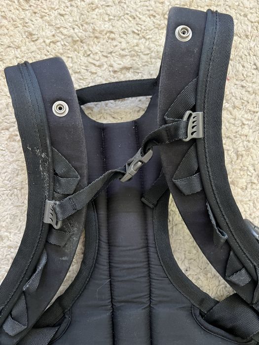 Stokke MyCarrier – ергономично бебешко кенгуру, отлично състояние