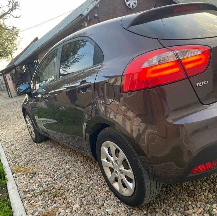 KIA Rio 2012 — imagine 8
