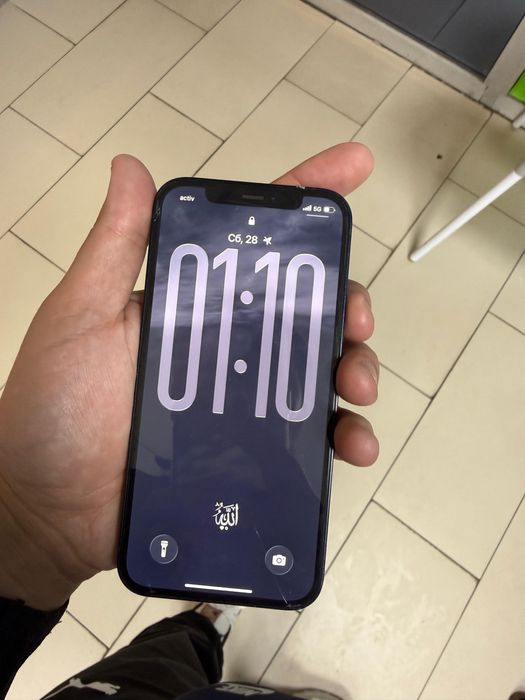 Iphone12 в черном цвете