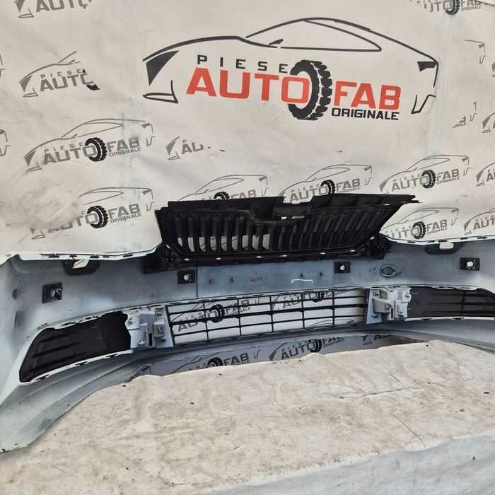 Bara fata Skoda Fabia 3 an 2014-2015-2016-2017-2018