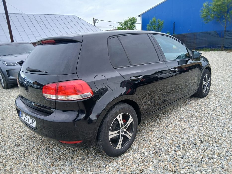VOLKSWAGEN Golf 2010 — imagine 4