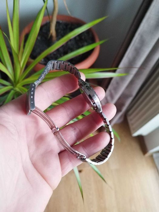 Ceas Casio cu dată pentru damă Functional