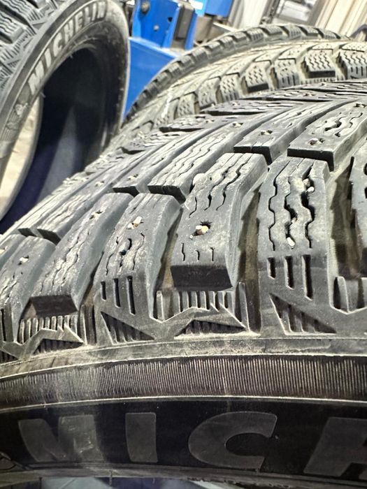 шины Michelin 235/55/20 б/у