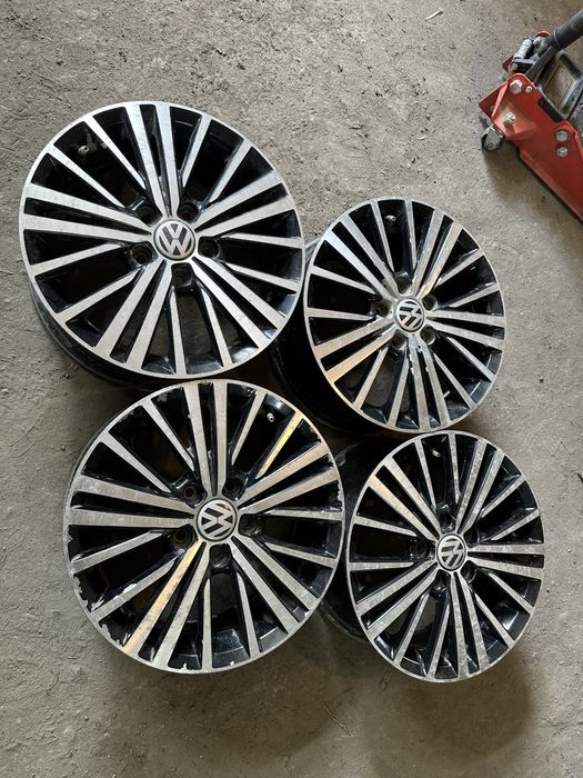 R16 PCD 5*112 Комплект легкосплавных дисков