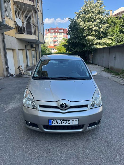 Toyota Corolla Verso 2.2