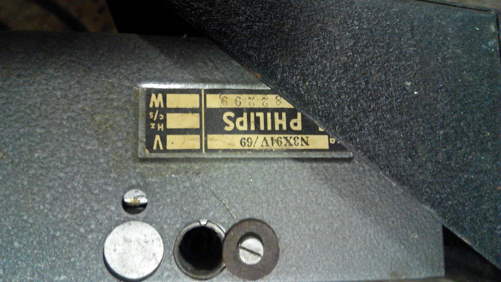 PHILIPS  N3X94V/69 Радио Лампово 12V RETRO