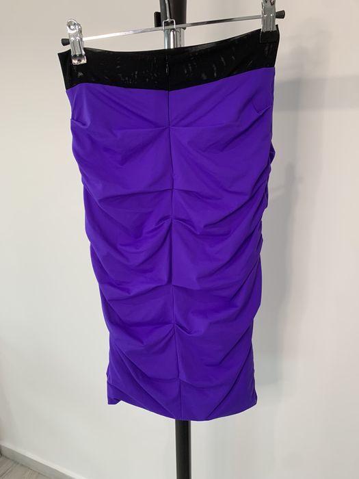 Пола Avin Авин налична в М размер