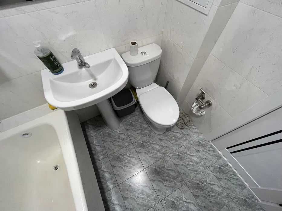 Продается 3х комнатная квартира, Район Янги Хаёт, Дустлик, Шедевр