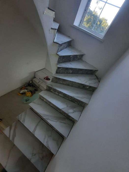 Уста курувчилар! Строительное бригада!