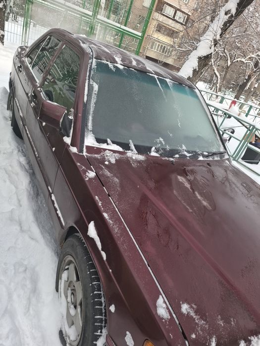 Мерседес 190 машина на хаду