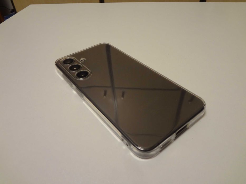 Samsung s24 5G , 256GB /  8GB ram