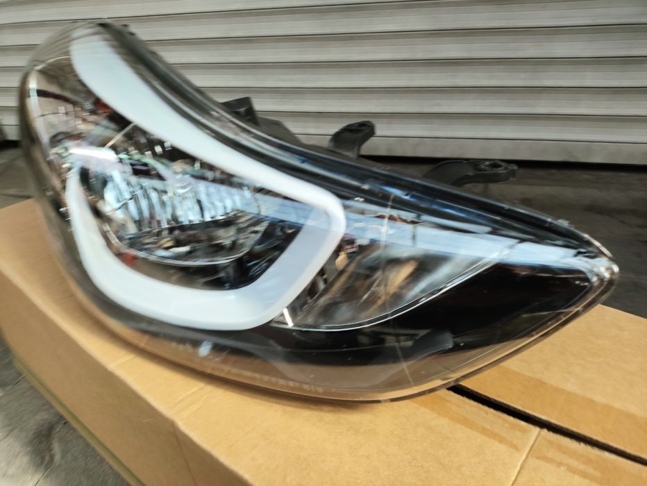 Элантра фара передняя