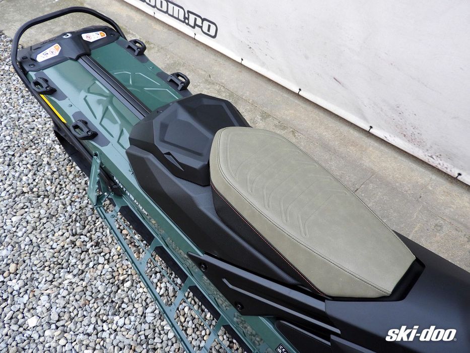 Snowmobil Ski-Doo Summit X Expert 850 E-Tec Turbo R Shot 154 2026