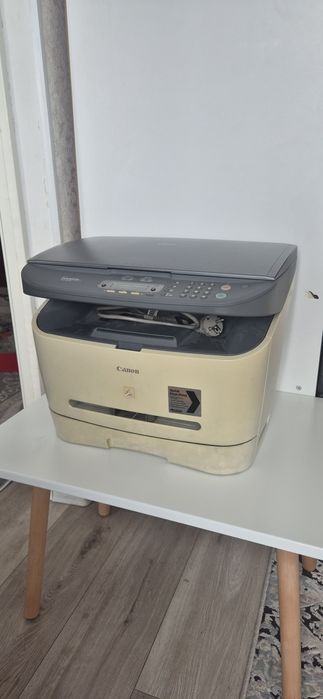 МФУ Canon MF3228