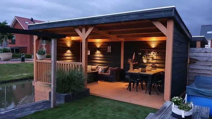 Vănd foisoare din lemn