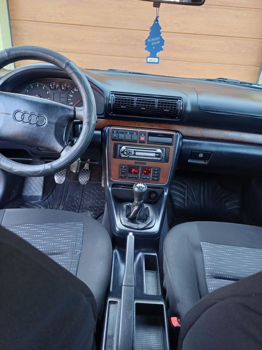 Audi A4,1.8 benzină