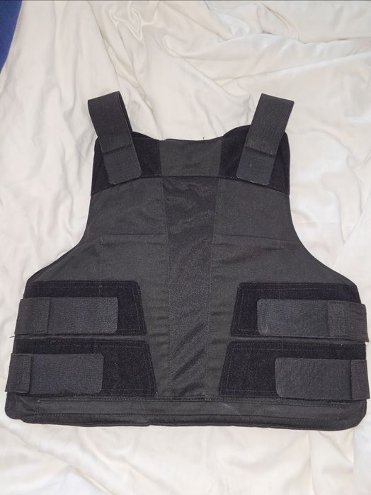 Бронежилетка на vestguard