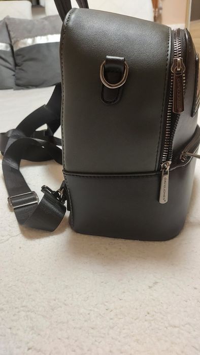 Чисто нова дамска чанта