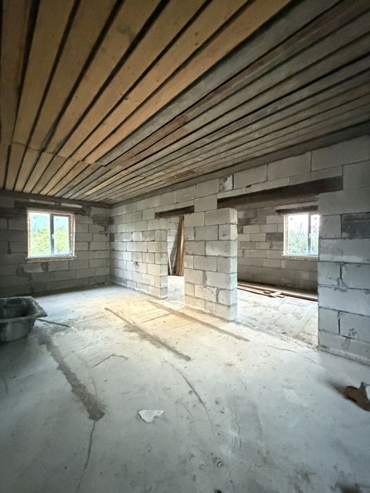 Продается дом в черновой отделке