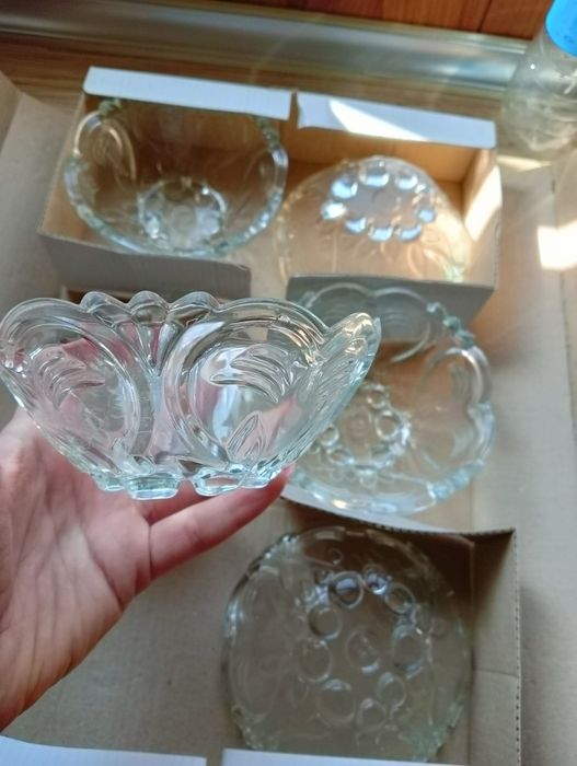 Вазочки конфетницы