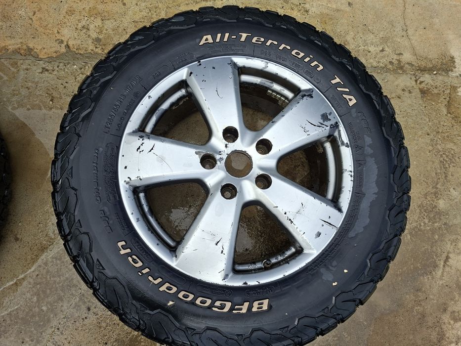 Гуми с джанти Porsche Cayenne 2004
