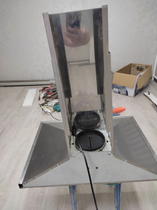 Продам вытяжку б/у.