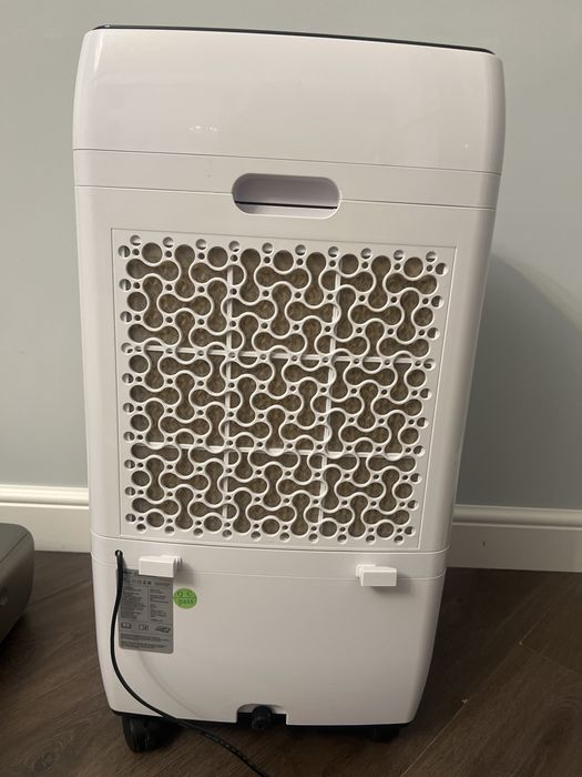 Кондиционер, увлажниьель воздуха