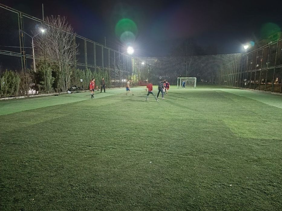 Futbol pola yunsobod