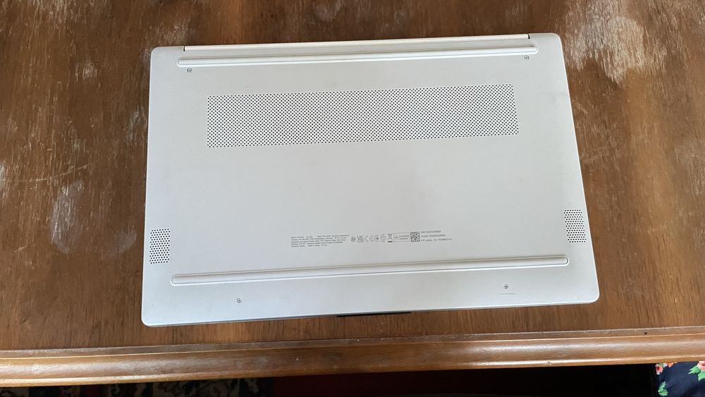 Hp Laptop 15 - fc0002nia sotiladi