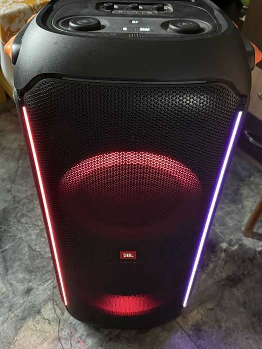 Vând, Boxă JBL  PartyBox 710!