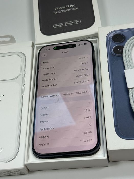 Apple iPhone 17 Pro 256GB - Deep Blue