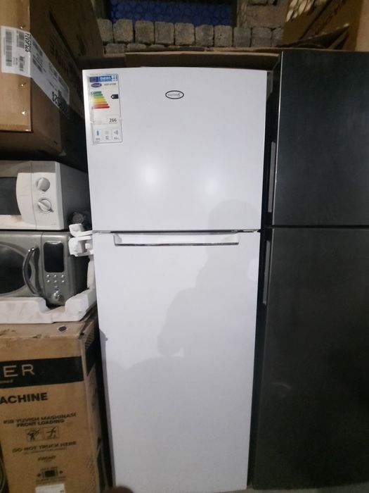 Продаётся холодильник HALSTAGER