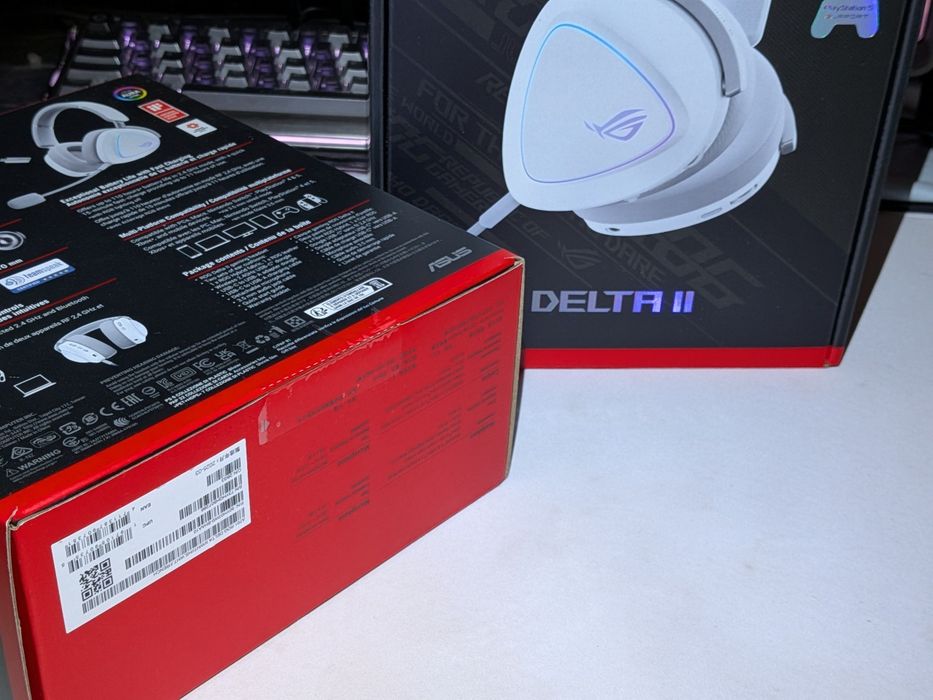 Asus ROG Delta II Wireless white