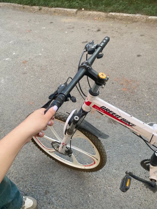 Продаю велик без обменааа