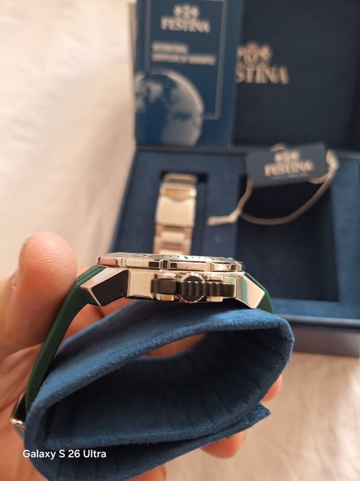 Festina Diver 20 Bar Неразличим от Нов