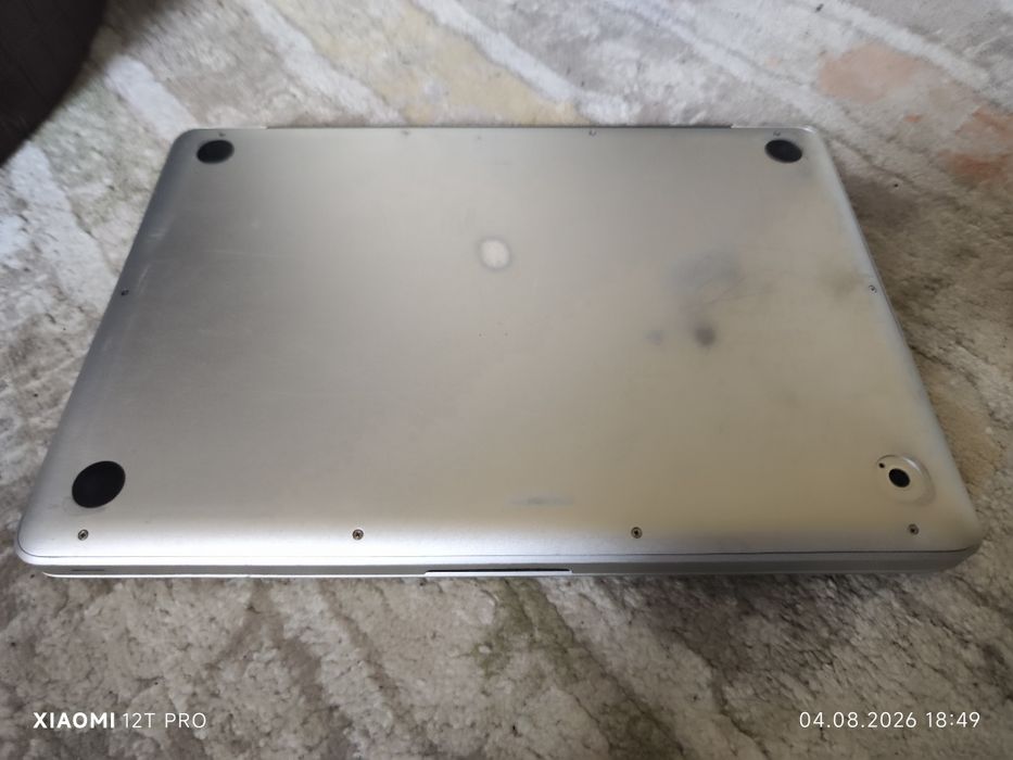 Macbook A1278 лаптоп без зарядно
