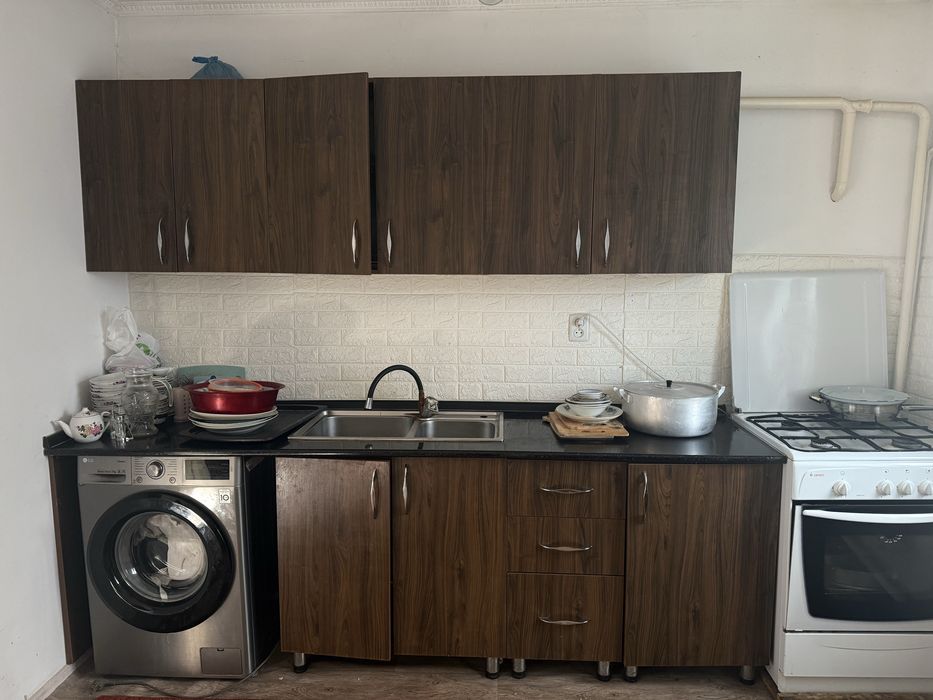 Кухонный гарнитур срочно