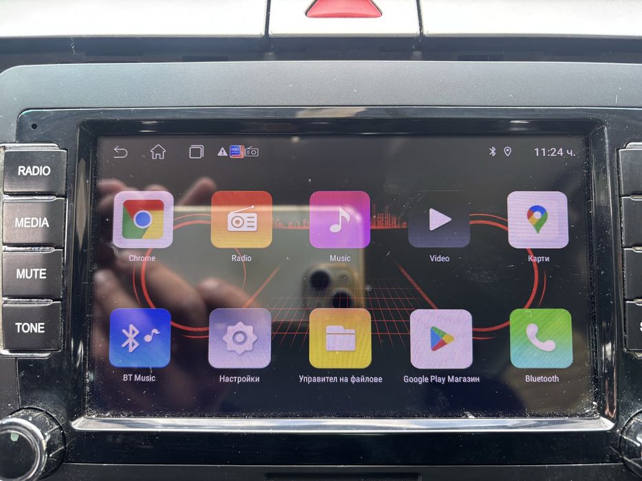 Мултимедия свалена от пасат б6