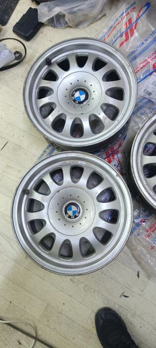 Продам диски на БМВ е39