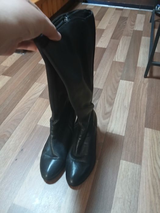 Продам сапоги женские